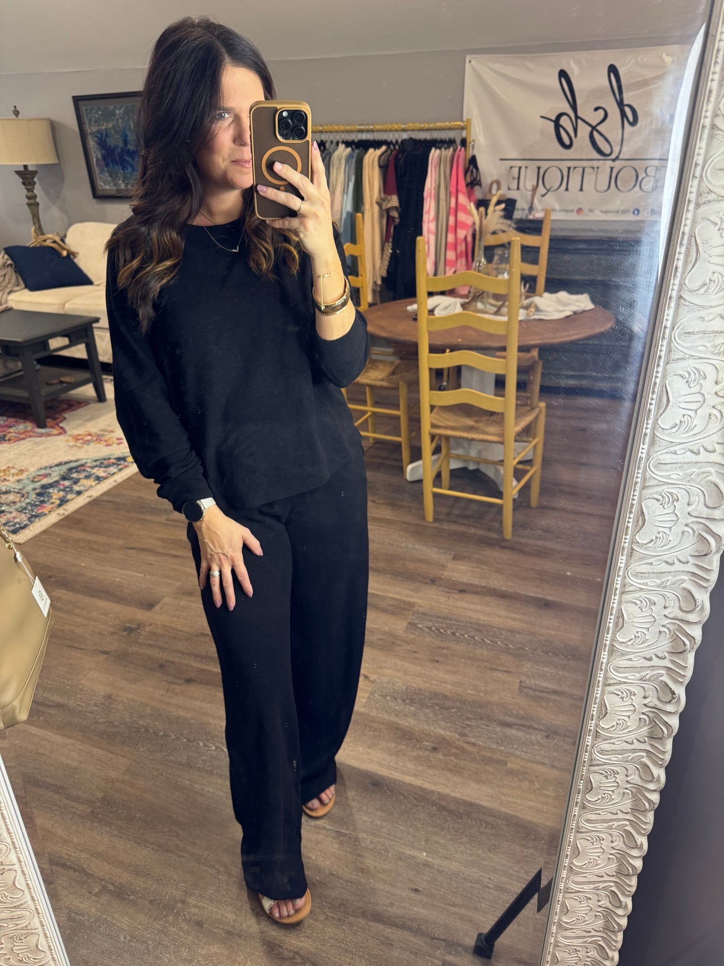 Don't Settle Lounge Set