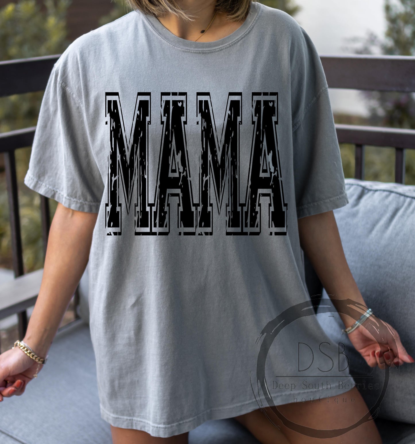 Distressed MAMA tee