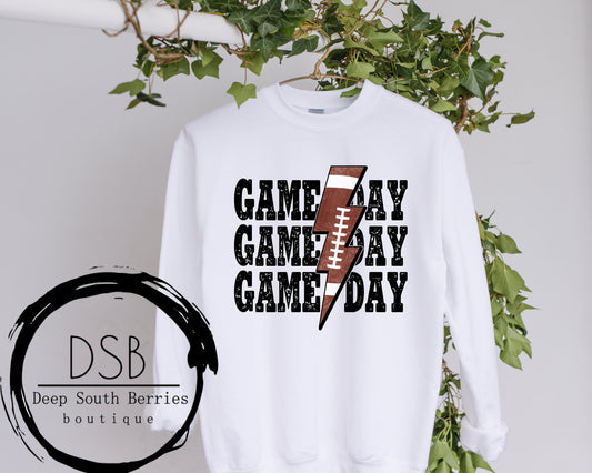 GAMEDAY T-Shirt + Pullover